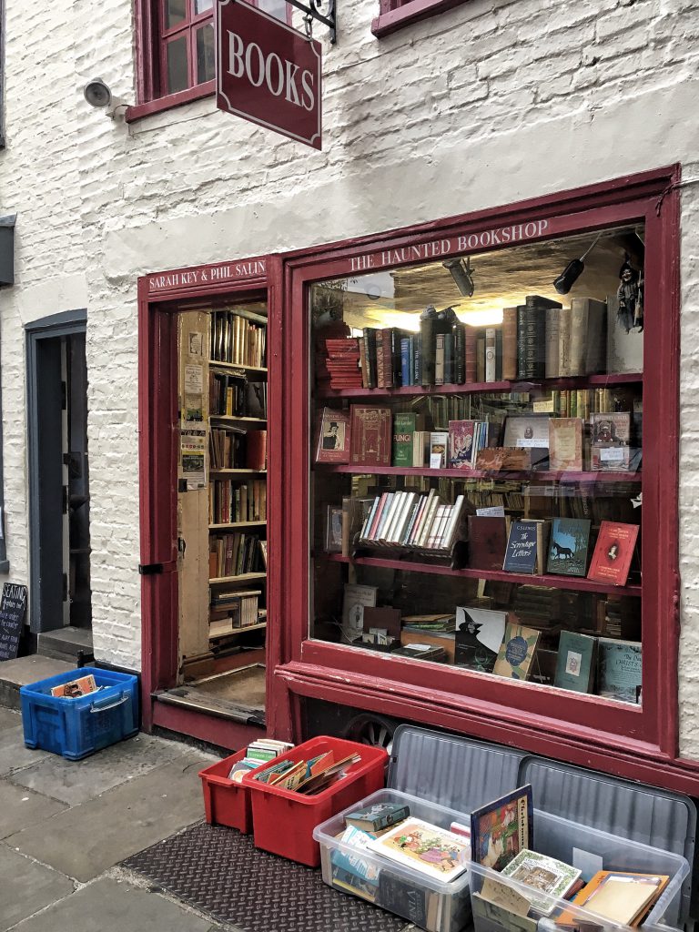 una libreria "stregata" a Cambridge