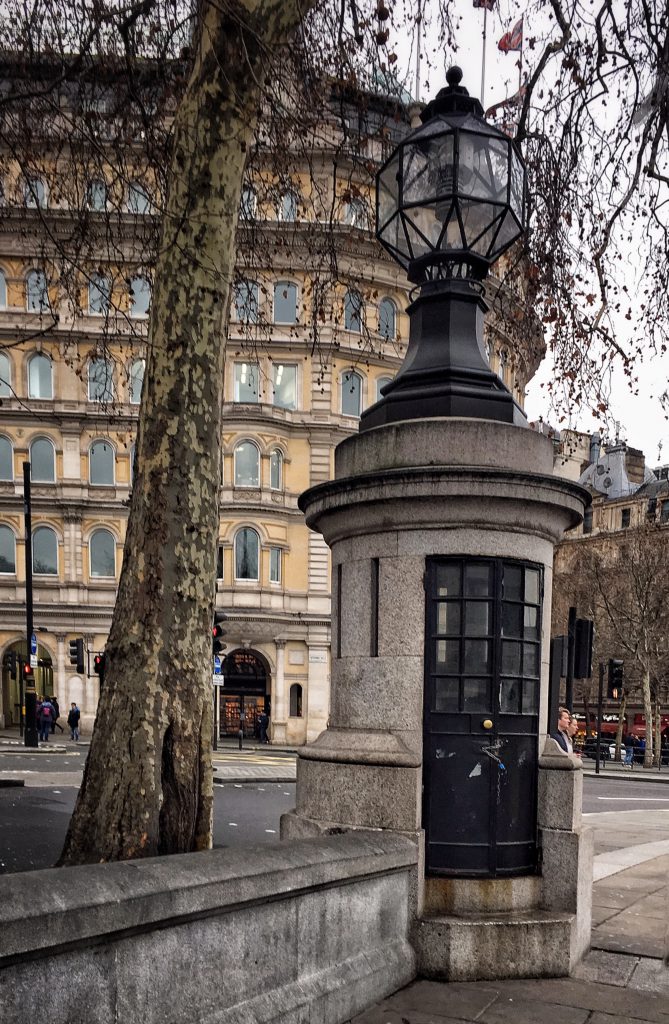 l'ex micro stazione di polizia in Trafalgar Square