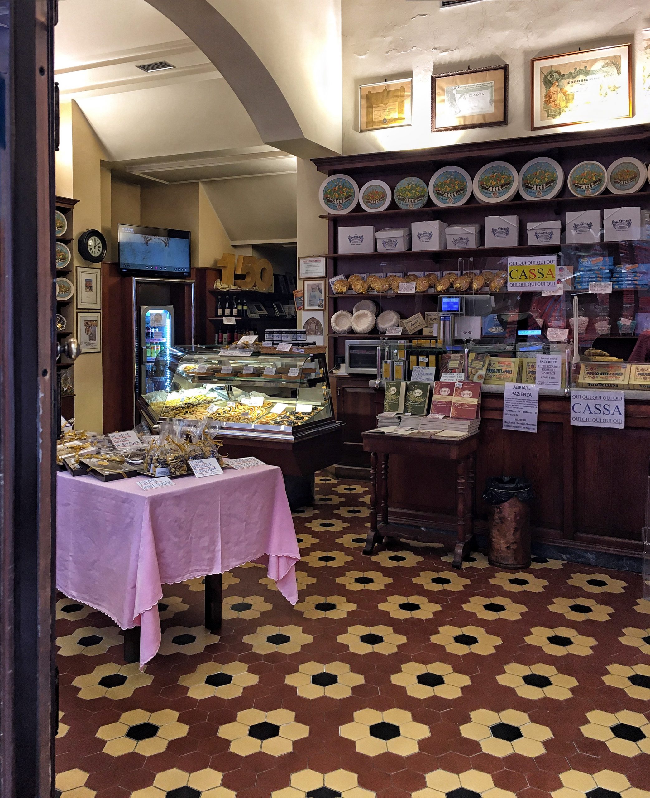 Itinerario alla scoperta dei negozi storici