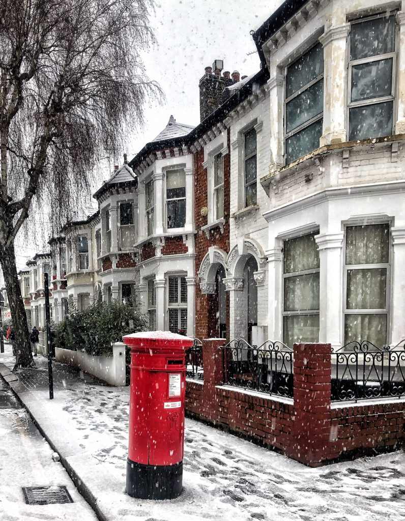 angoli pittoreschi di Clapham sotto la neve