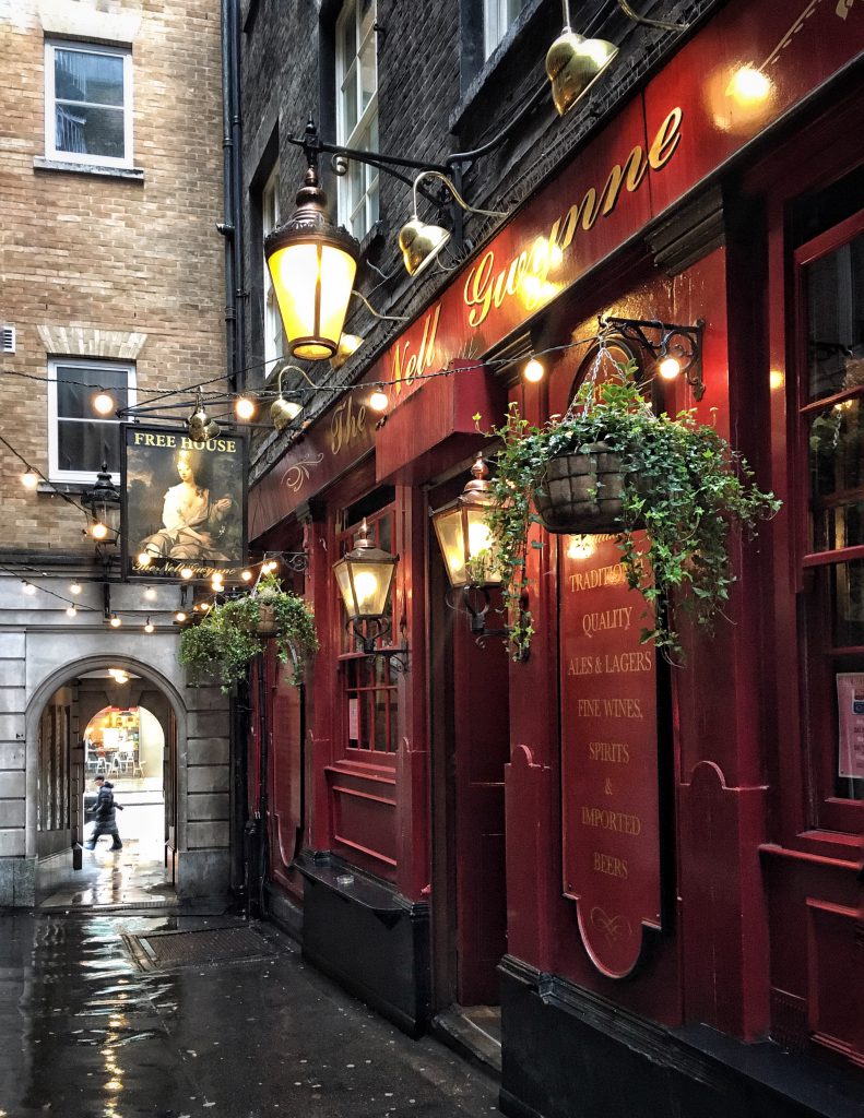 Il pub di Covent Garden dedicato a Nell Gwynn