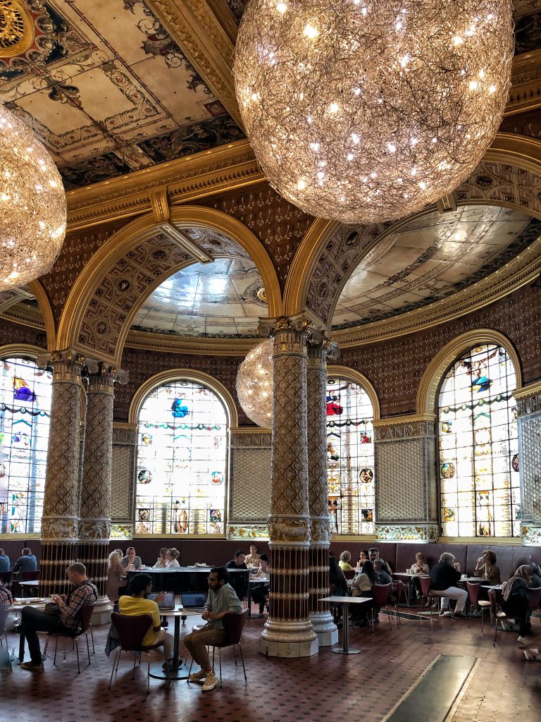 il café del Victoria and Albert Museum